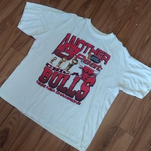 Vintage Chicago Bulls 1998 3 Peat Champion Shirt